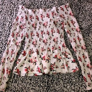 S white floral long sleeve blouse